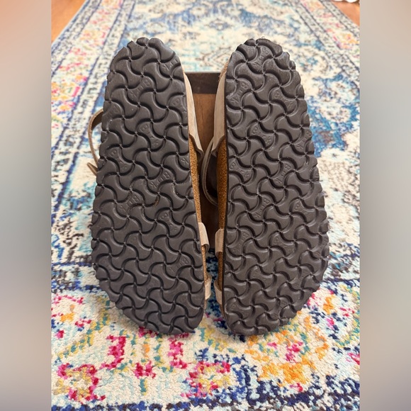 Birkenstock Women's Beige Strappy Sandals - Picture 5 of 5